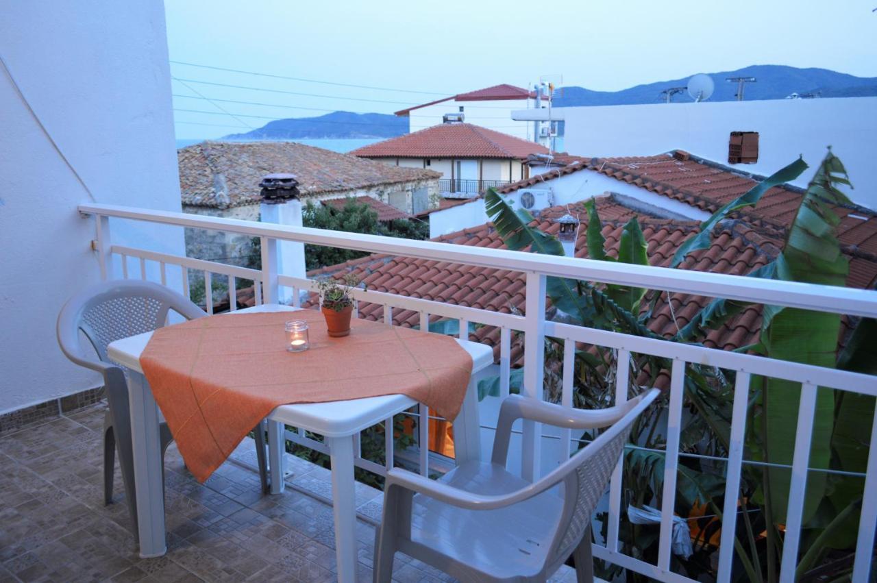 Giannas House Aparthotel Sarti Exterior foto